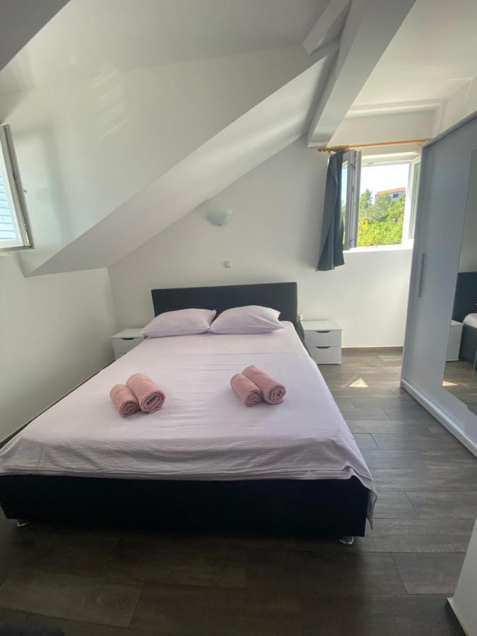 Guesthouse Ruza Sobra Apartments In The Attic Of The House エクステリア 写真