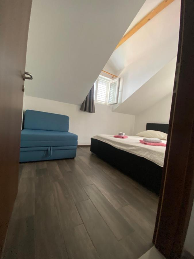 Guesthouse Ruza Sobra Apartments In The Attic Of The House エクステリア 写真